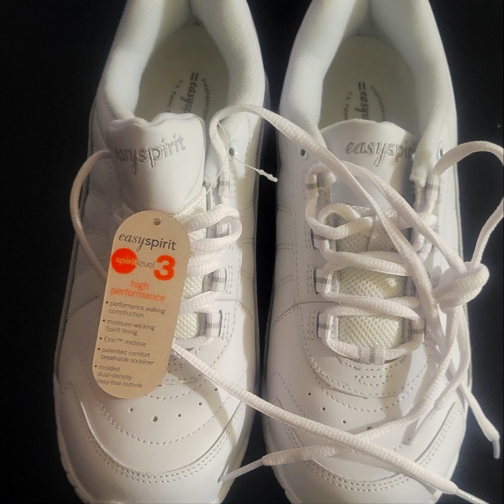 Easy spirit shoes